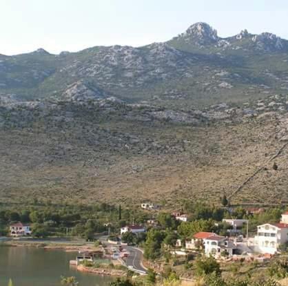 Apartman Larus Starigrad Paklenica Exterior photo